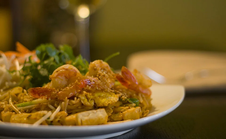 Do Sit Thai Cuisine, business photo 3