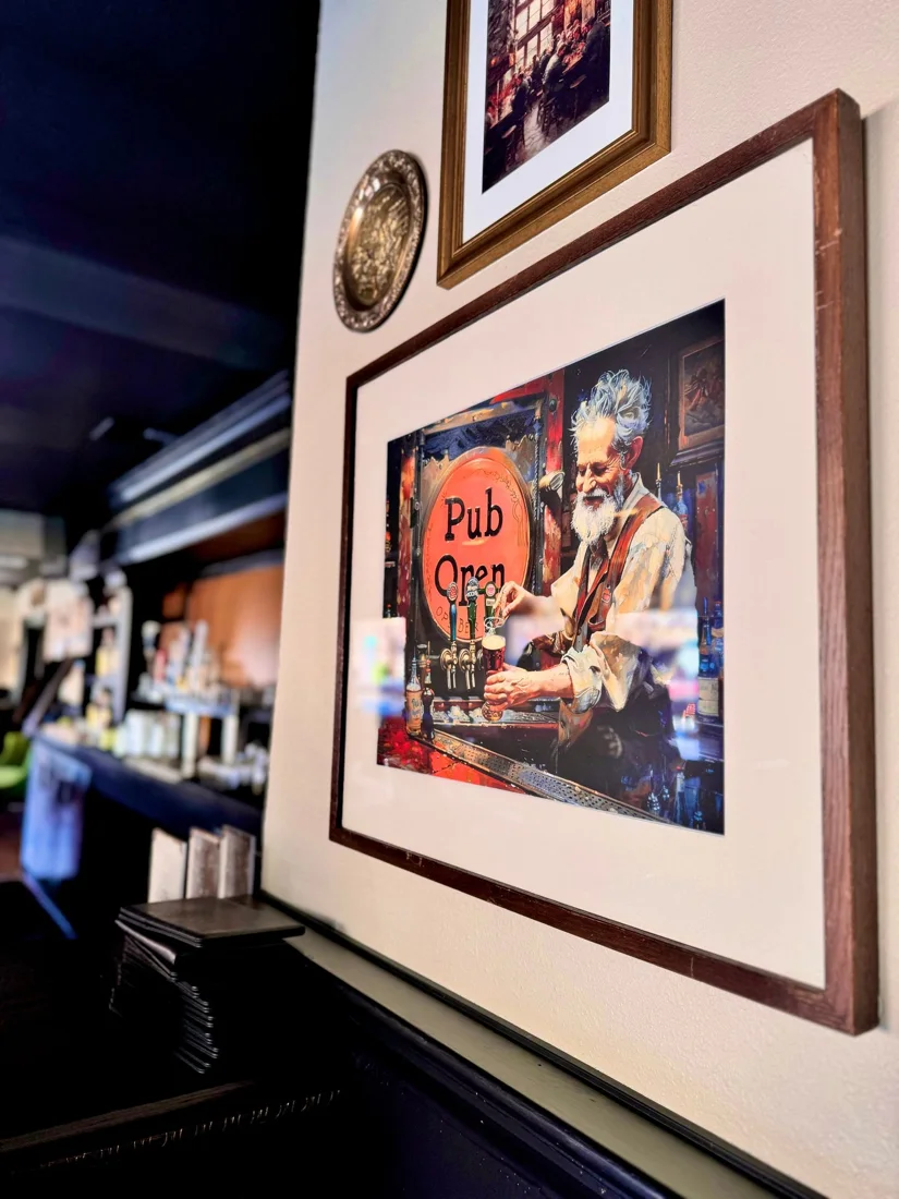 Gibsons Irish Pub, business photo 4