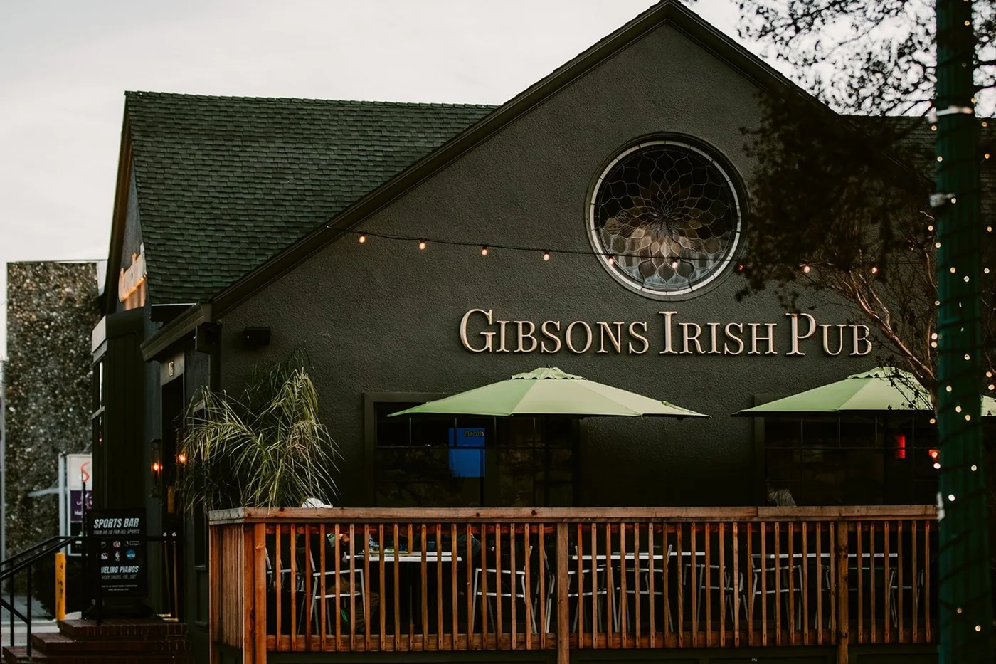 Gibsons Irish Pub, business photo 3