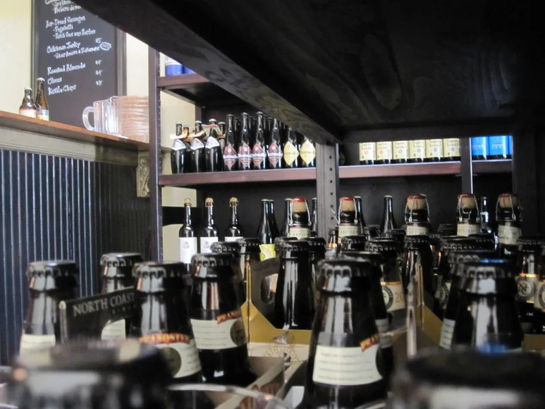 ØL Beercafe & Bottle Shop, business photo 3