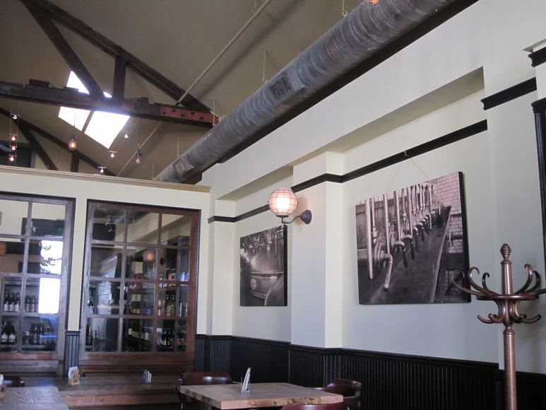 ØL Beercafe & Bottle Shop, business photo 4