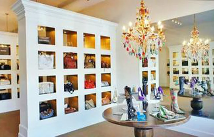 Labels Luxury Consignment business photo