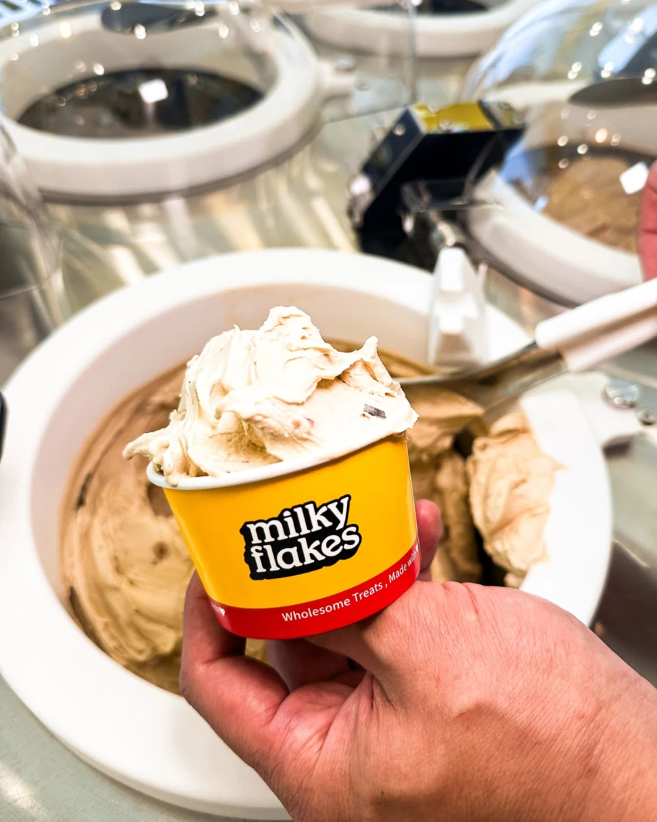 Milky Flakes, business photo 3